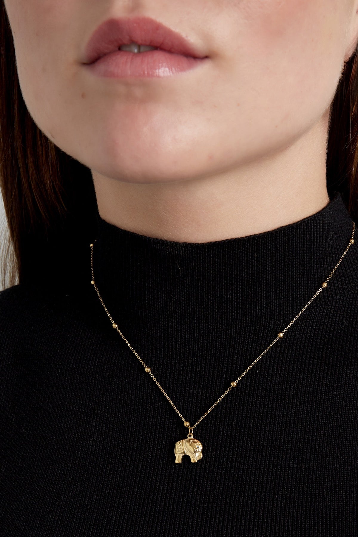Collier à breloque éléphant